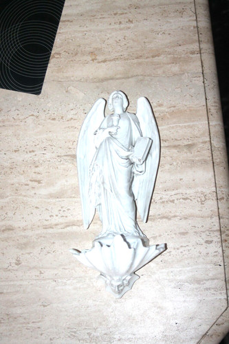 Bénitier ancien ange calice - bénitier,